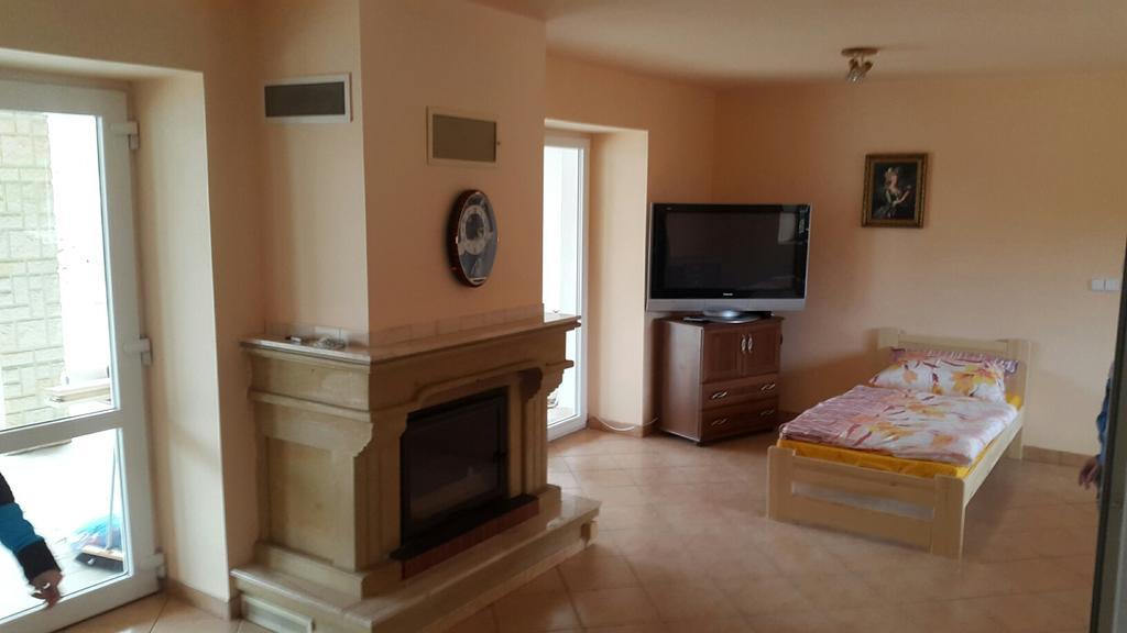 Apartmany Knezicky エクステリア 写真